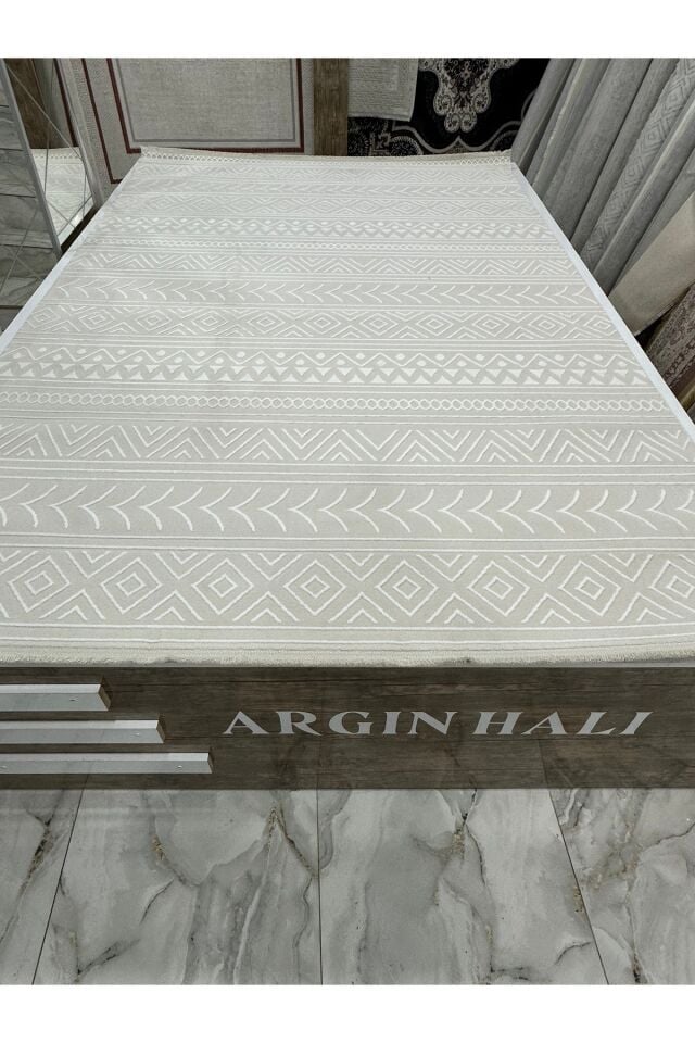Gri Halı